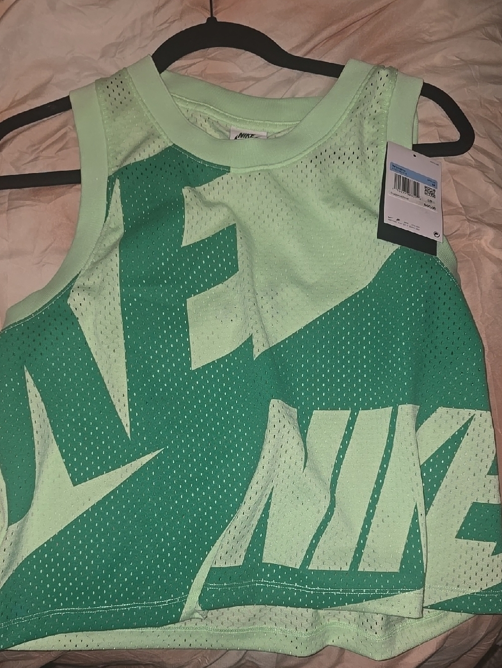 Nike Two-Tone Green Graphic Mesh Tank